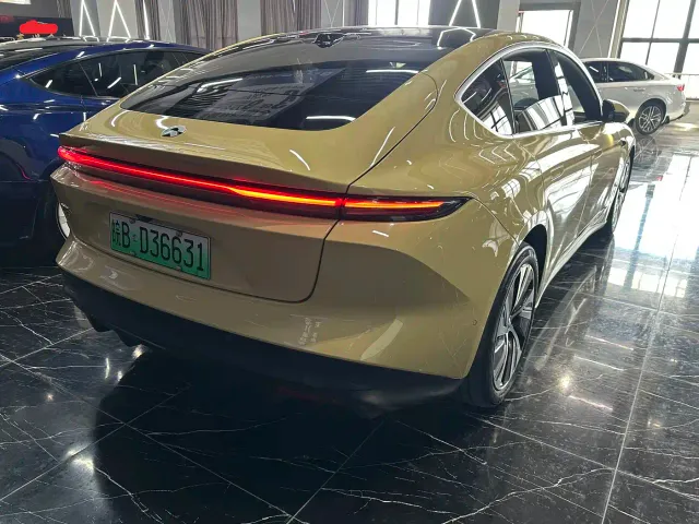 Nio ET5 — Фото автомобиля 4