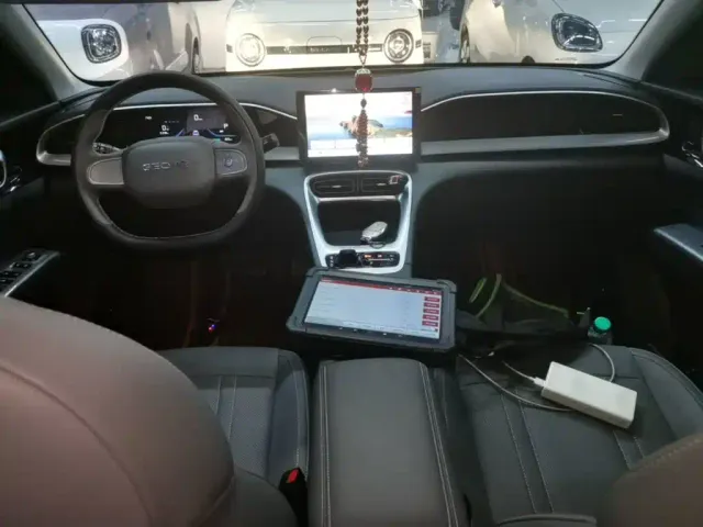 Geely Starry Wish — Фото автомобиля 9