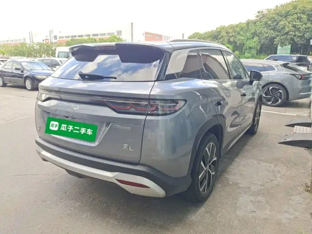 BYD Song L DM-i — Фото автомобиля 6