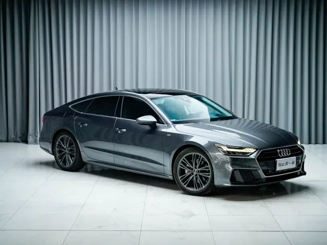 Audi A7 — Фото автомобиля 3