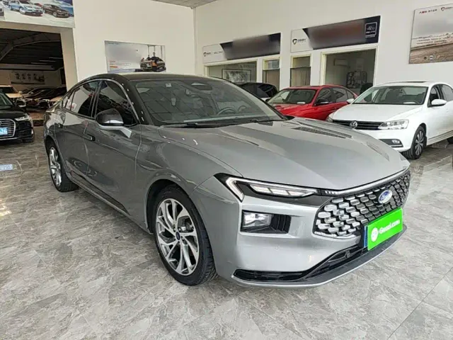Ford Mondeo — Фото автомобиля 21
