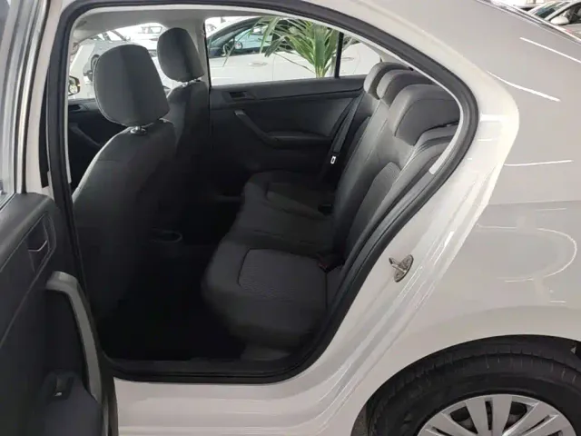 Volkswagen Santana 2021 1.5L Manual Trend Edition — Фото автомобиля 12