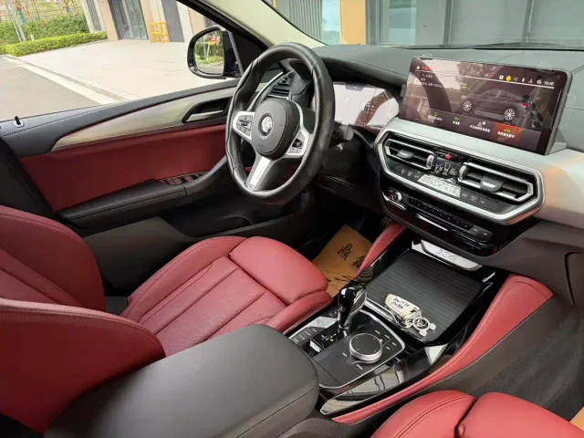 BMW X4 — Фото автомобиля 12