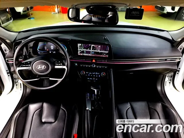 Hyundai Avante — Фото автомобиля 7
