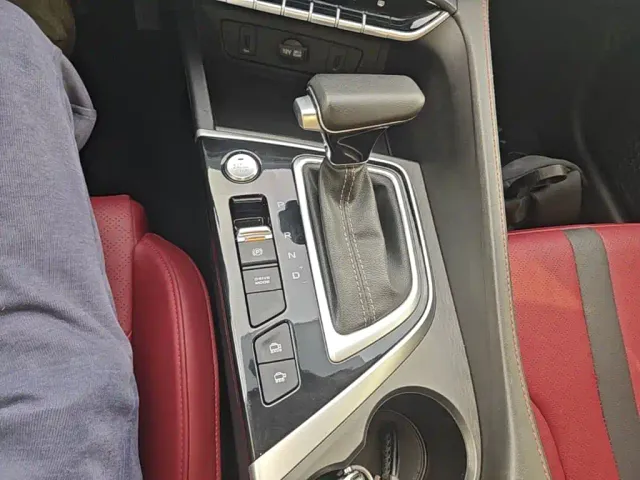 Changan Eado — Фото автомобиля 13