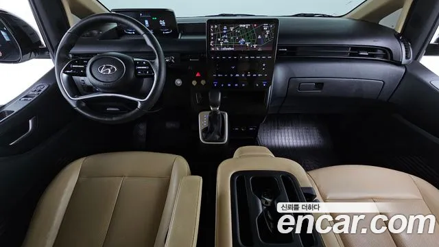 Hyundai Staria — Фото автомобиля 10