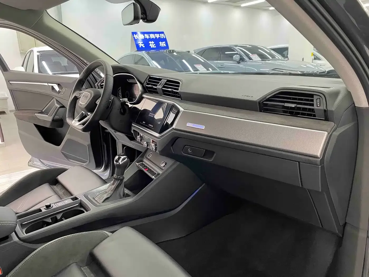 Audi Audi Q3 Sportback 2022 40 TFSI Fashion — Фото автомобиля 8