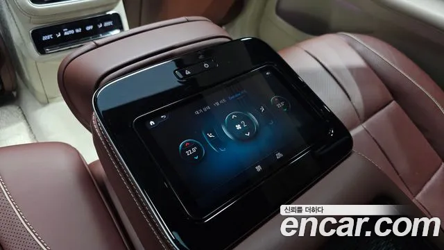 Mercedes-Benz GLS-Class — Фото автомобиля 23