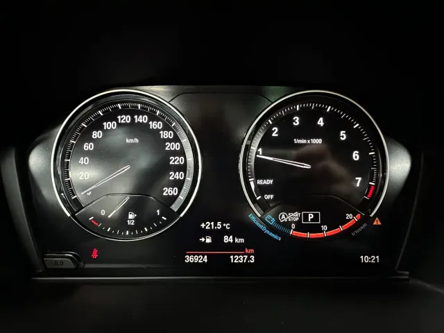 BMW X1 — Фото автомобиля 9