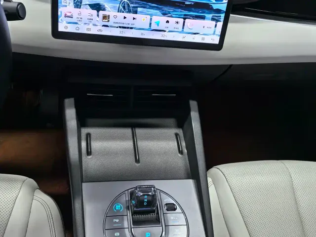 BYD Seal 06 — Фото автомобиля 10