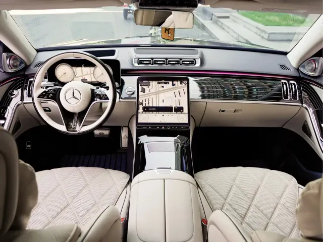 Mercedes-Benz Maybach S-Class — Фото автомобиля 15