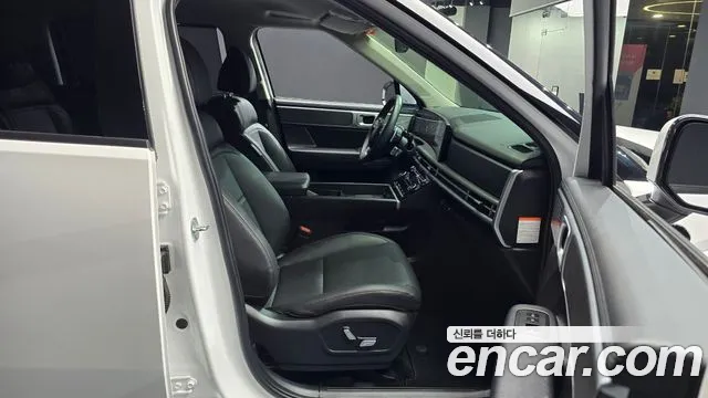Hyundai Santa Fe MX5 — Фото автомобиля 11