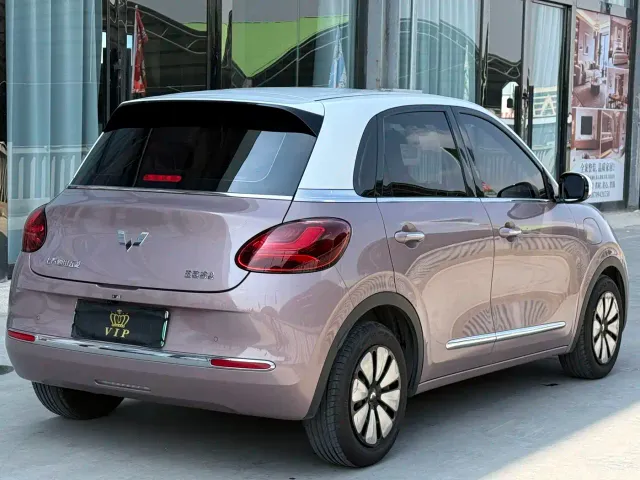Wuling Bingo — Фото автомобиля 6
