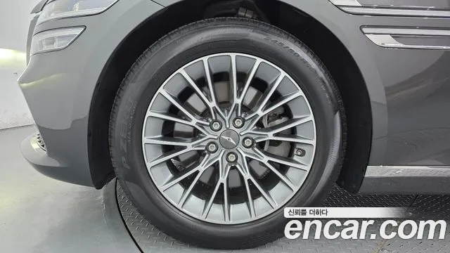Genesis G80 Бензин 2.5 турбо 2WD — Фото автомобиля 18