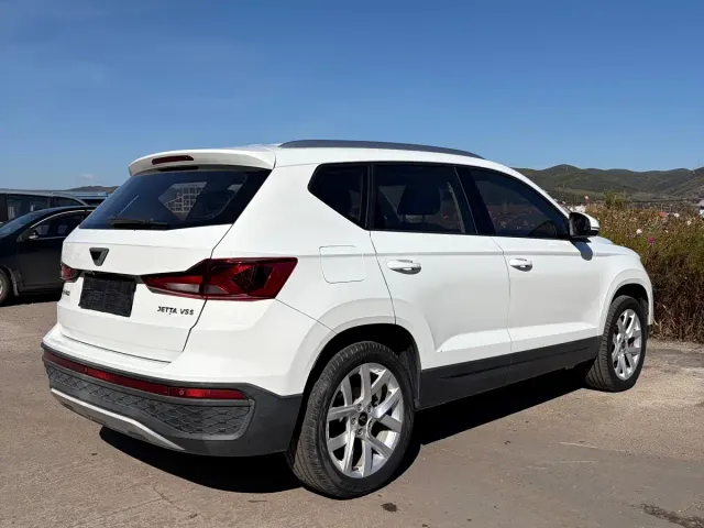 Jetta VS5 — Фото автомобиля 9