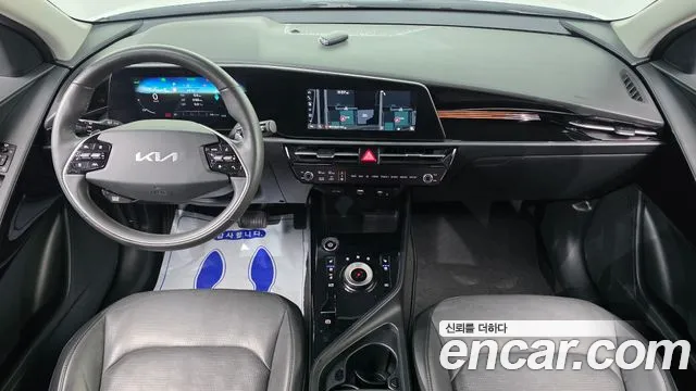 Kia Niro — Фото автомобиля 10