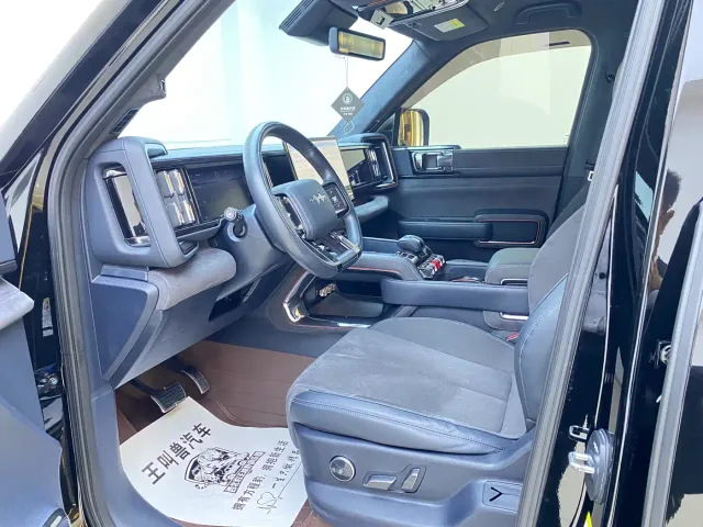 BYD FangChengBao Leopard 5 — Фото автомобиля 4