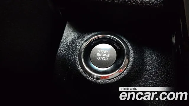 KG_Mobility_Ssangyong TIBOLI Very New Tivoli Бензин 1.5 2WD — Фото автомобиля 17