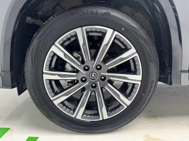 Changan CS75 Plus — Фото автомобиля 8