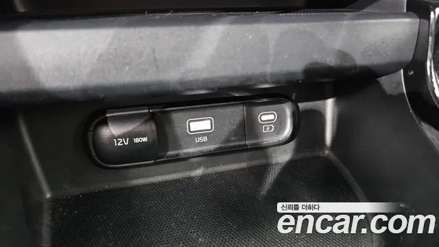 Kia Seltos — Фото автомобиля 26