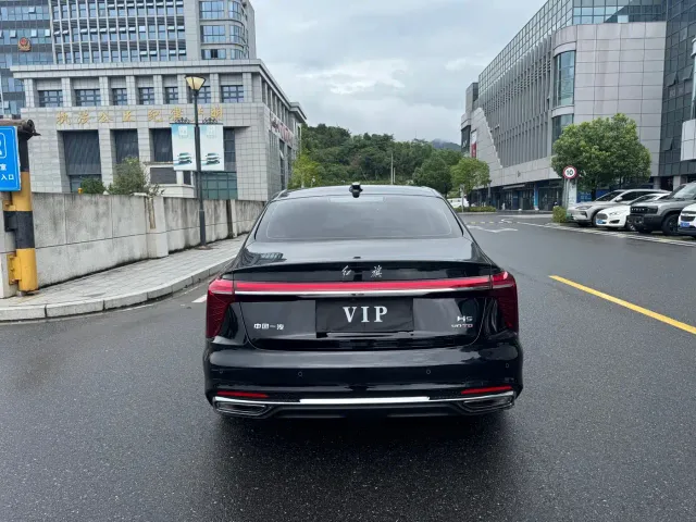 Hongqi H5 — Фото автомобиля 6