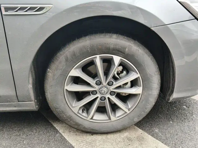 BYD Qin PLUS — Фото автомобиля 8