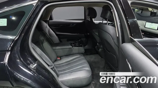 Genesis G80 RG3 — Фото автомобиля 12