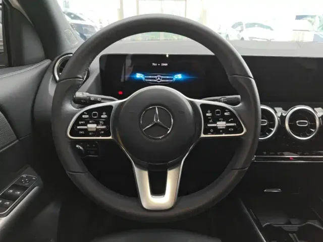 Mercedes-Benz GLA-Class — Фото автомобиля 10