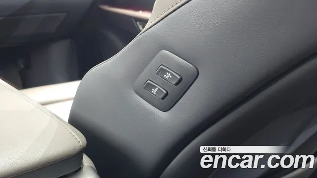 Lexus RX — Фото автомобиля 20