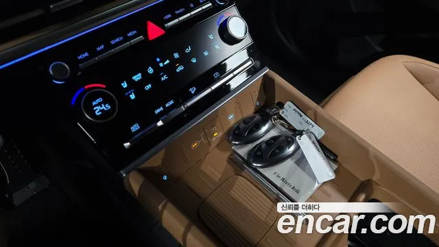 Hyundai Santa Fe MX5 — Фото автомобиля 17