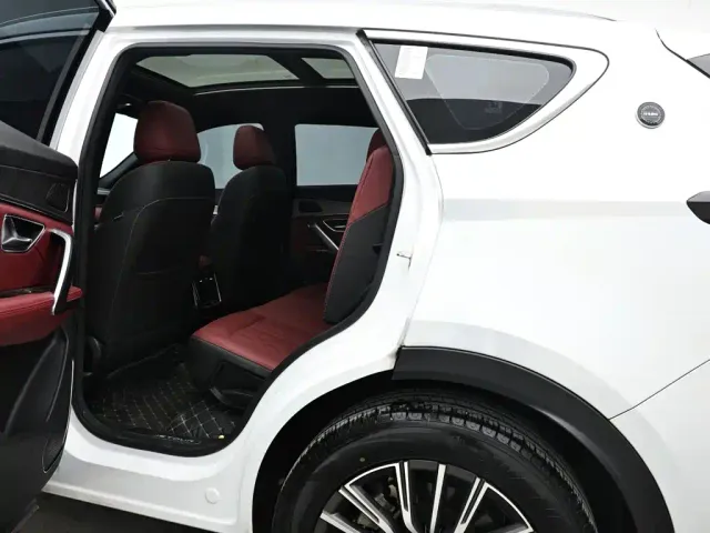 Jetour X70 Plus — Фото автомобиля 13
