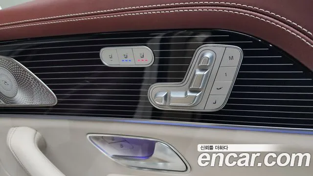 Mercedes-Benz GLS-Class — Фото автомобиля 29