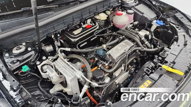 Mercedes-Benz EQB — Фото автомобиля 6