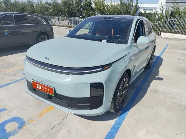 Фотография автомобиля — Li Auto L6