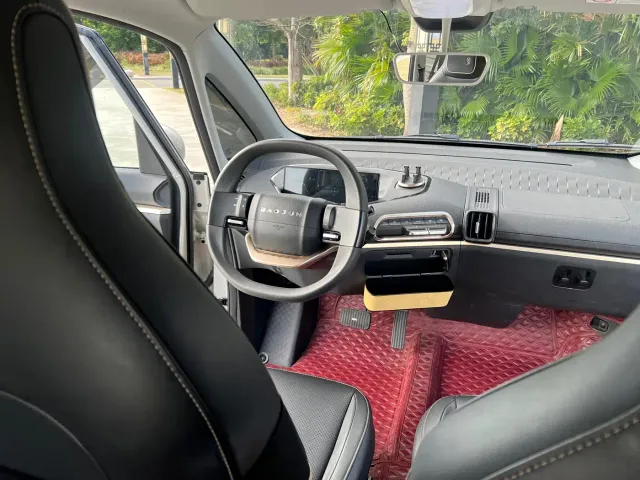 Baojun KiWi EV — Фото автомобиля 7