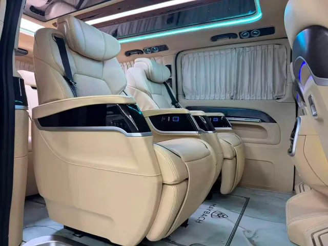Mercedes-Benz Vito 2021 2.0T Business Edition 7-seater — Фото автомобиля 10