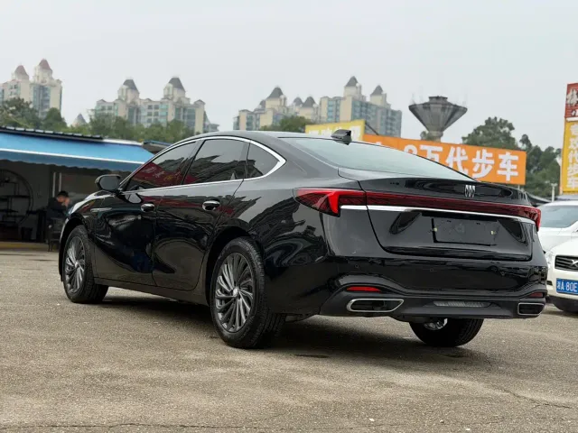 Buick LaCrosse — Фото автомобиля 6