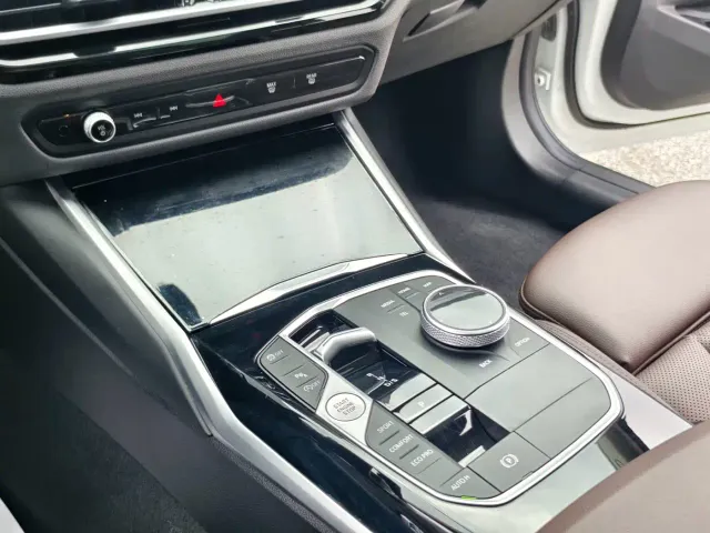BMW 3 Series — Фото автомобиля 13