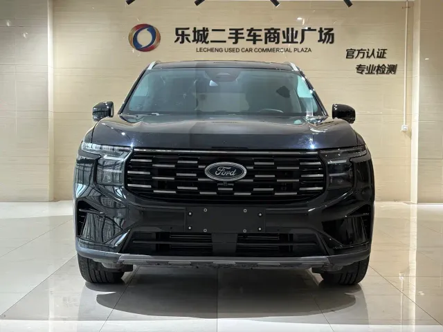 Ford Edge — Фото автомобиля 2
