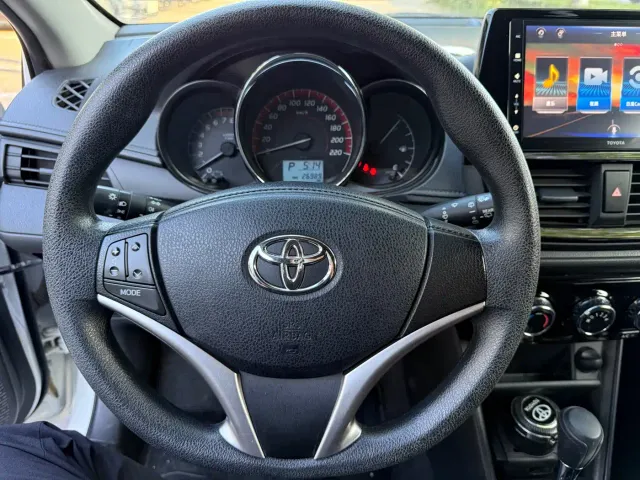 Toyota Vios FS — Фото автомобиля 10