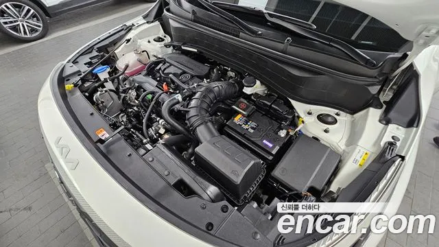 Kia Seltos Бензин 1.6 турбо 2WD — Фото автомобиля 6