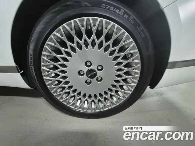 Genesis G80 Бензин 2.5 турбо AWD — Фото автомобиля 19