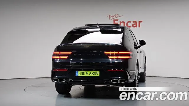 Genesis GV80 — Фото автомобиля 3