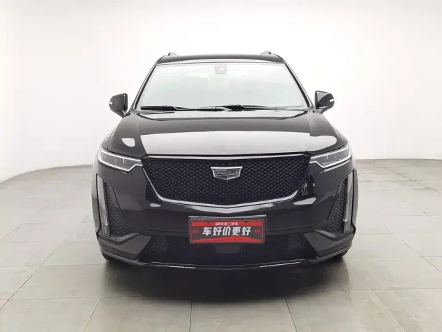 Cadillac XT6 — Фото автомобиля 3