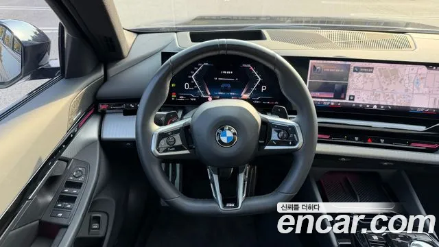 BMW 5 Series G60 — Фото автомобиля 17