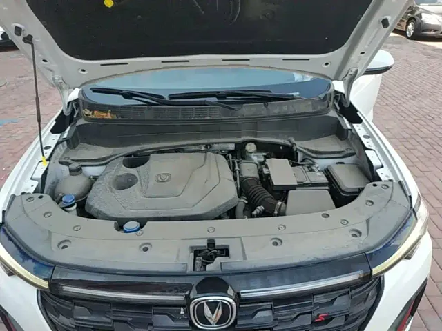 Changan CS35 Plus — Фото автомобиля 19