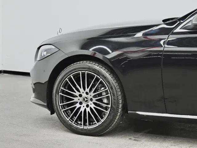 Mercedes-Benz C-Class — Фото автомобиля 21