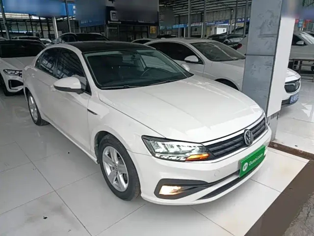 Volkswagen Lamando — Фото автомобиля 3