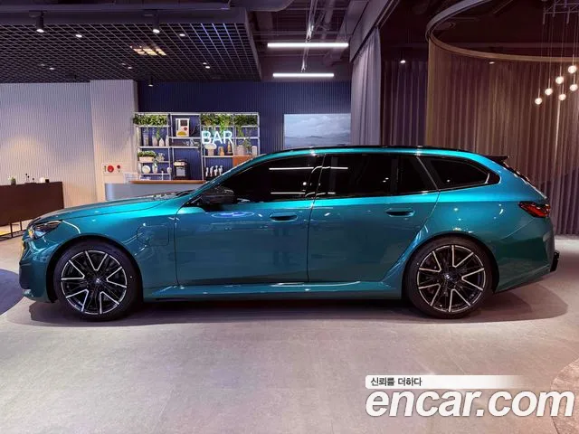 BMW M5 G90 — Фото автомобиля 5