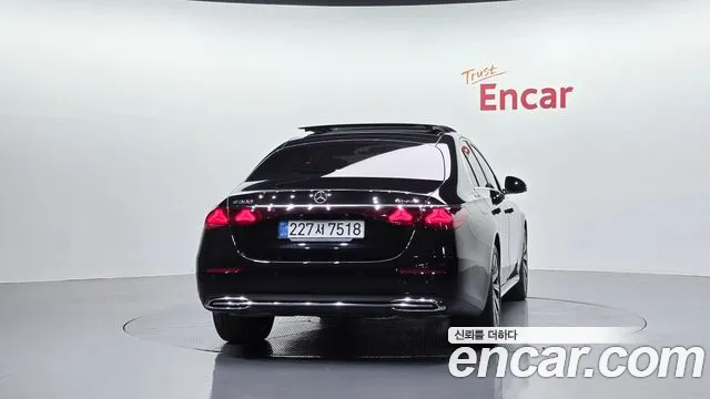 Mercedes-Benz E-Class W214 — Фото автомобиля 4